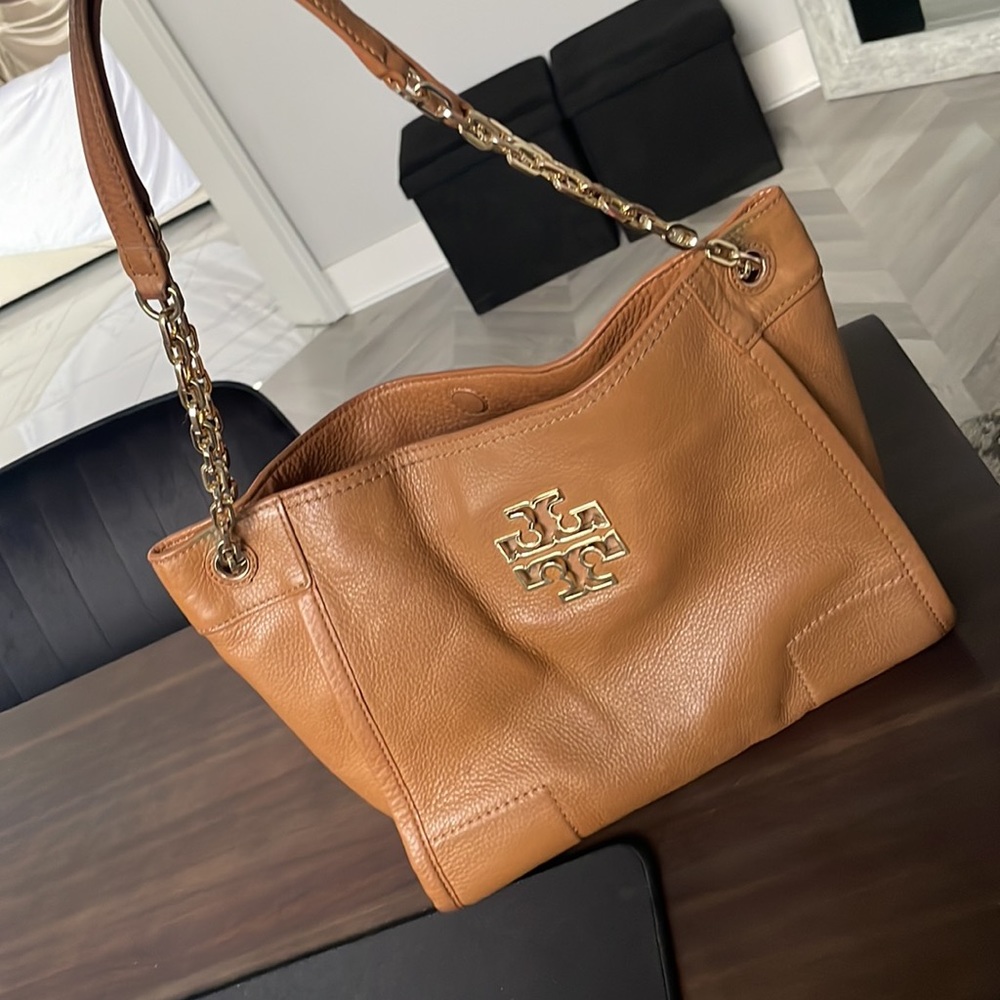 Tory Burch Bag! - Picture 3 of 15